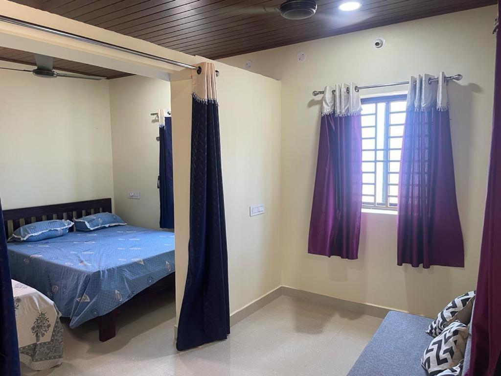 Nisarga Homestay And Beach Resort Gokarna Гокарна Екстериор снимка